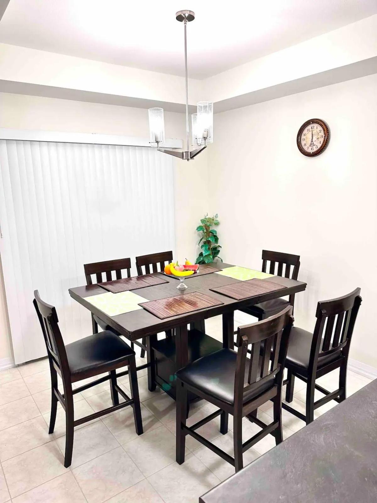 Entire Home In Niagara Falls, Canada מראה חיצוני תמונה