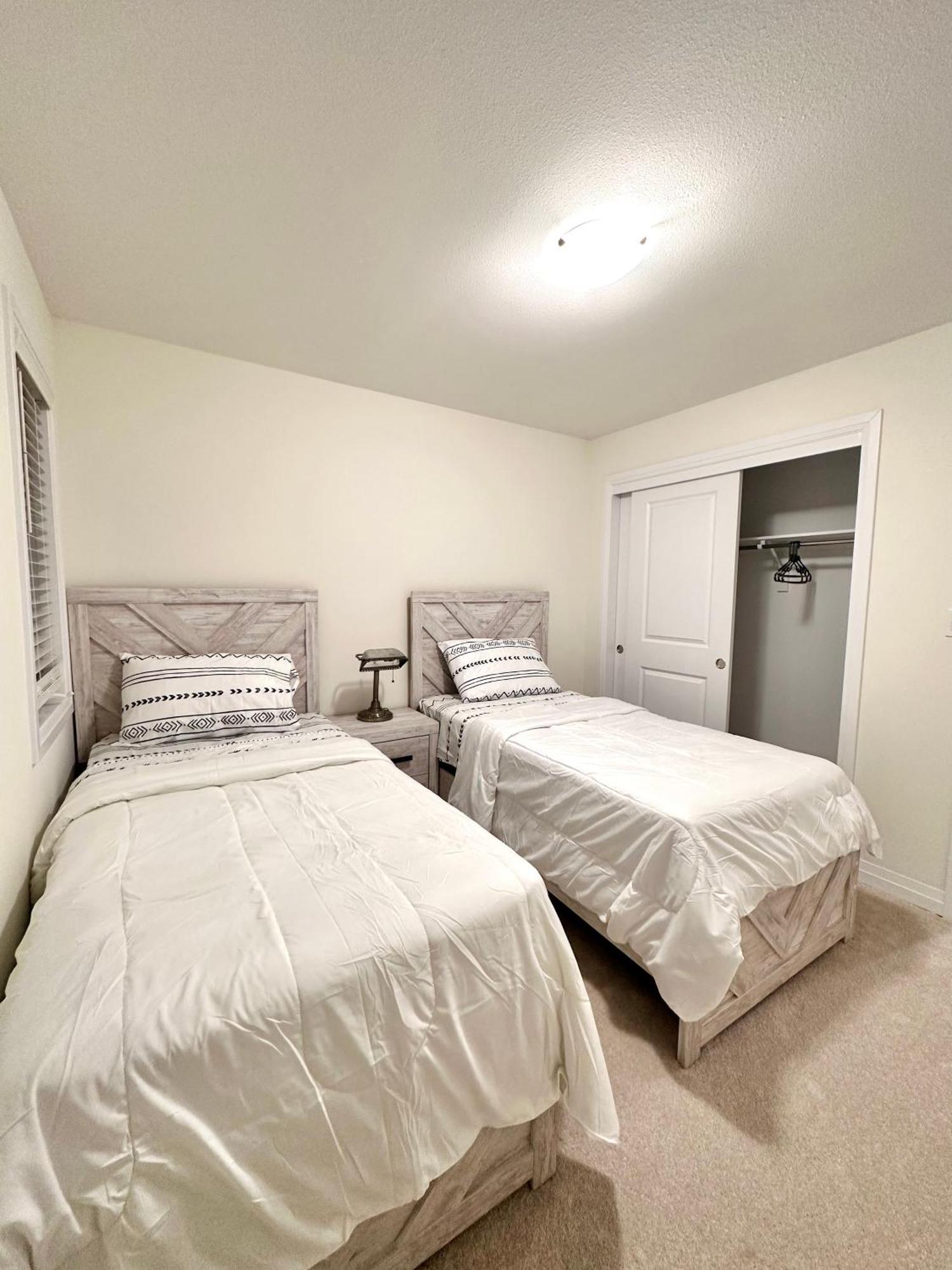 Entire Home In Niagara Falls, Canada מראה חיצוני תמונה