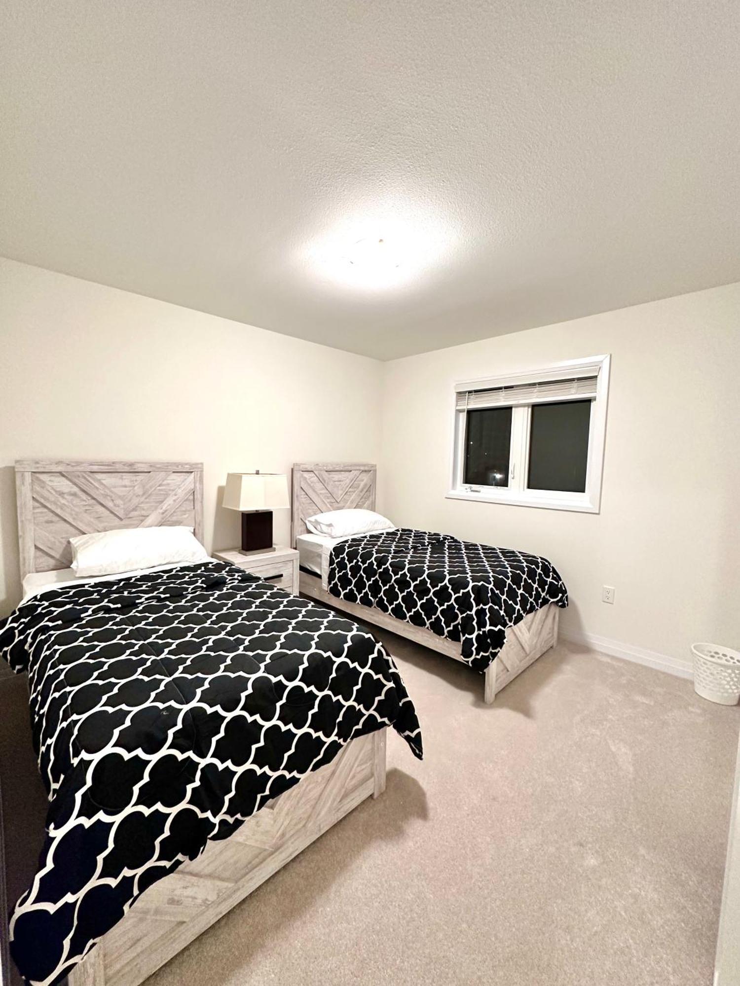 Entire Home In Niagara Falls, Canada מראה חיצוני תמונה